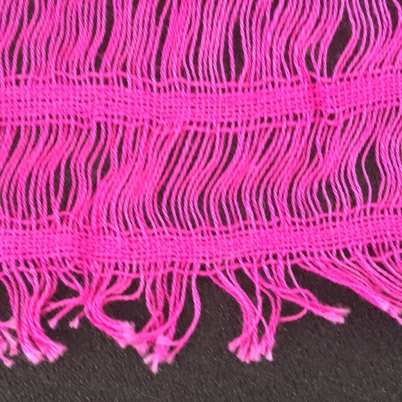Fuscia Scarf - Picture 3 of 3